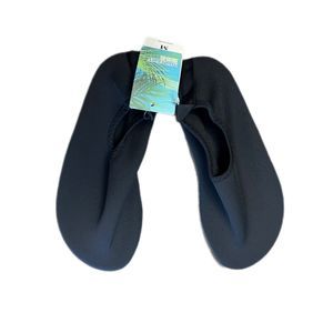 Myleyon Black water shoes unisex Medium 36/37 6 oz